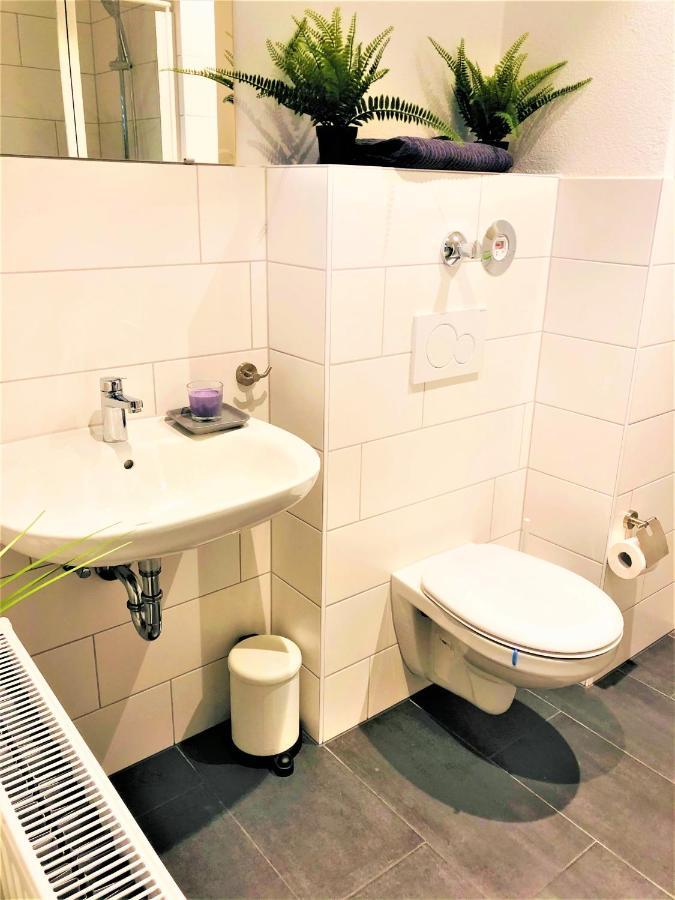 4Rooms Central-Modern Near Mtu With Balcony, The Beach By Lakescape Fewos Friedrichshafen Ngoại thất bức ảnh